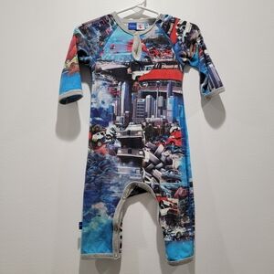 Molo Kids Bodysuit Blue and Red Cityscape Size 6 Months
